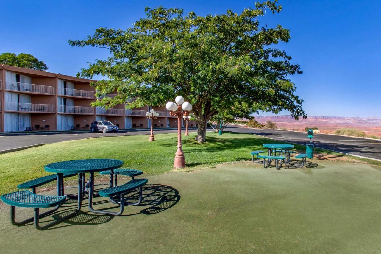 Quality Inn View Of Lake Powell - Page Exterior photo